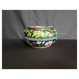 Vintage Chinese cloisonnï¿½ covered bowl
