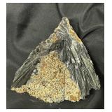 Green   Vivianite specimen