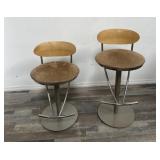 Nova swivel bar stools 20ï¿½l x 15ï¿½w x 38ï¿½h