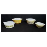 Group of vintage Pyrex mixing bowls