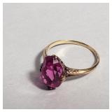 18KT gold ring with Topaz stone