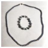 Pearl necklace and bracelet with sterling silver