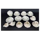 Group of ceramic cups and saucers in box lot