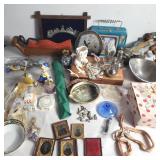 Group of miscellaneous items, perfume bottles,