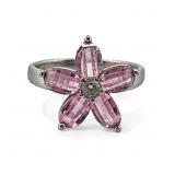 Sterling silver pink flower ring, 3.68 grams