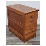 Vintage 2 drawer oak filing cabinet