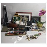 Group of miscellaneous items, art, portable