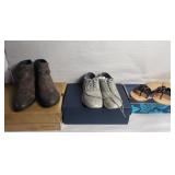 Group of three pairs of women