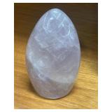 Pink quartz specimen