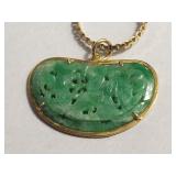 18 KT gold chain with Jadite pendant