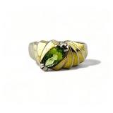 Sterling silver green gemstone ring, 4.92 grams