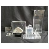 Box of acriloc bases