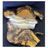 Vintage edge wood wall clock