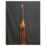 Wood giraffe decoration