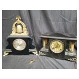 Pair of mantle clocks