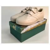 Pair of new-in-box SAS menï¿½s casual shoes