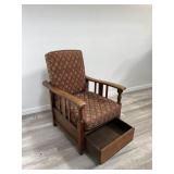 Vintage lounge chair with cabinet 32ï¿½l x 24ï¿½w x