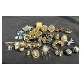 Group of costume jewelry