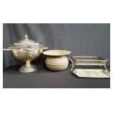 Box of silver plated and brass items