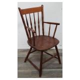 Antique Windsor arm chair