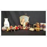 Box of miscellaneous vintage items