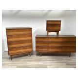 Mid-century dresser & nightstand set