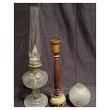 Oil lamp, vintage brass table lamp & glass lamp