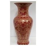 Decorative porcelain red urn w/gilt accents