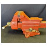 Heavy Craftsman bench vise