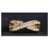 14 k gold and diamond ring