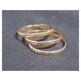 Group of 3 18kt gold rings