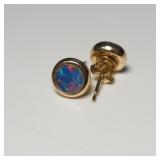 Pair of 14k gold earrings 1.74g