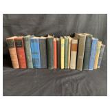 Group of vintage books (box)