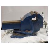 Eron bench vise, No. 150.