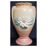 U.S.A Hull art pottery vase