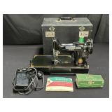 Vintage Singer 221 K Featherweight sewing machine
