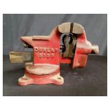 Vintage Dunlap swivel bench vise