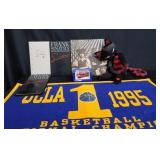 Box of miscellaneous items