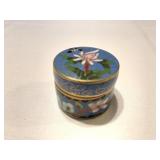 Antique Chinese cloisonnï¿½ pill box snuff jar