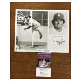 Vintage Fernando Valenzuela signed photo