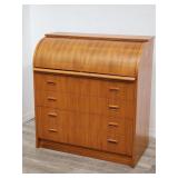 Vintage roll top desk with original key