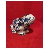 Blue and white floral porcelain frog