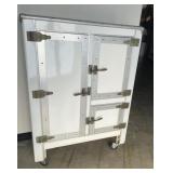 Antique 1920ï¿½s Rhinelander ice box