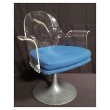 Mid-century modern lucite arm chair