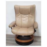 Stressless leather swivel recliner