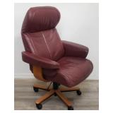 Hjellegjerde Group of Norway leather office chair