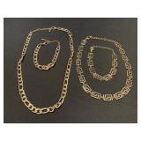 Gold tone costume jewelry: 2 necklaces and 2
