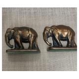 Vintage elephant iron bookends