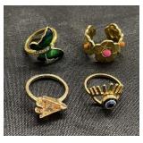 Group of 4 rings