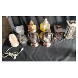 Group of assorted table lamps